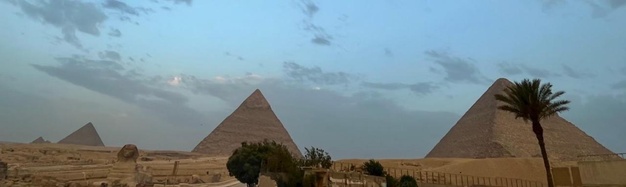 The Gate Hotel Front Pyramids & Sphinx View Kafrat al Jabal Bagian luar foto