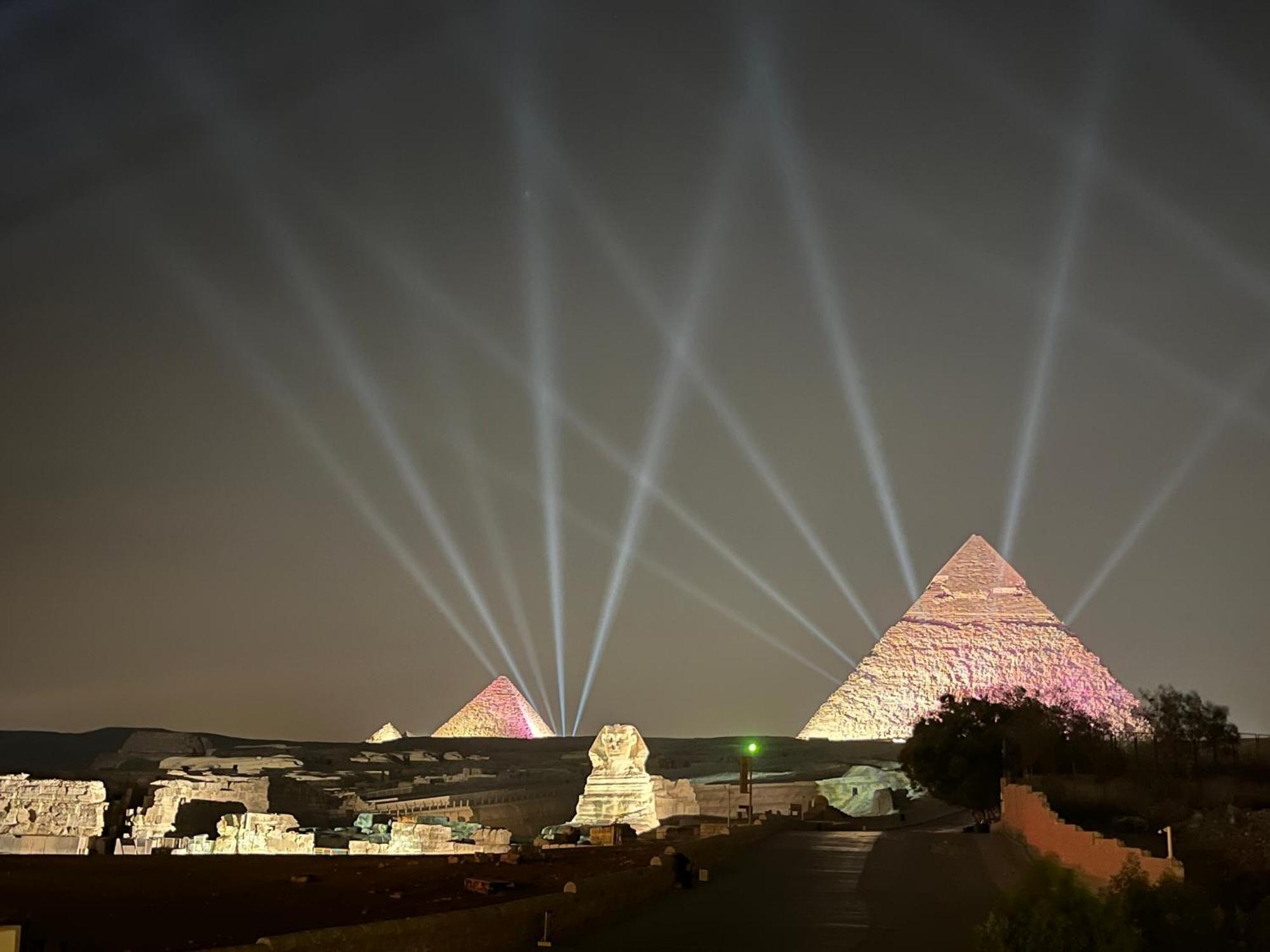 The Gate Hotel Front Pyramids & Sphinx View Kafrat al Jabal Bagian luar foto