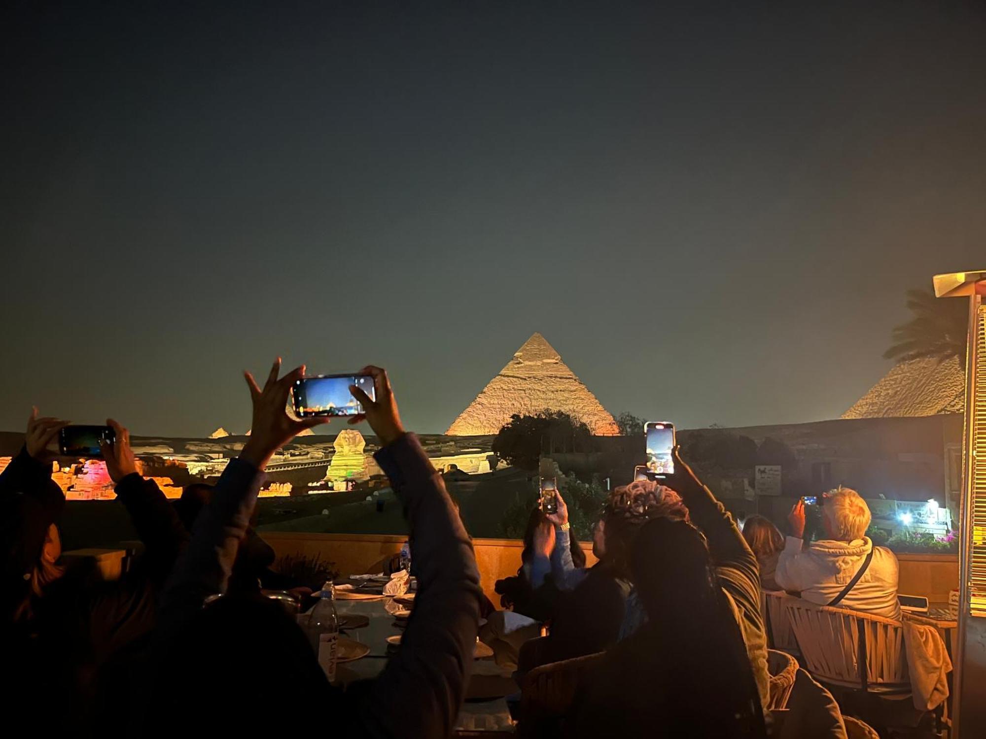 The Gate Hotel Front Pyramids & Sphinx View Kafrat al Jabal Bagian luar foto